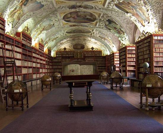 BIBLIOTECA DO MONASTÉRIO DE STRAHOV